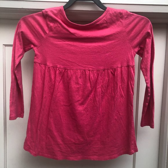 Girls M Sequined Rainbow Heart Long Sleeved Tee 1989 Place - Picture 5 of 5